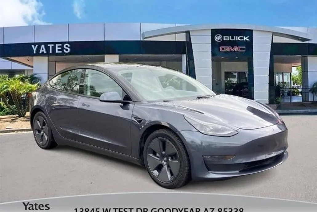 2022 Tesla Model 3 Long Range photo 1