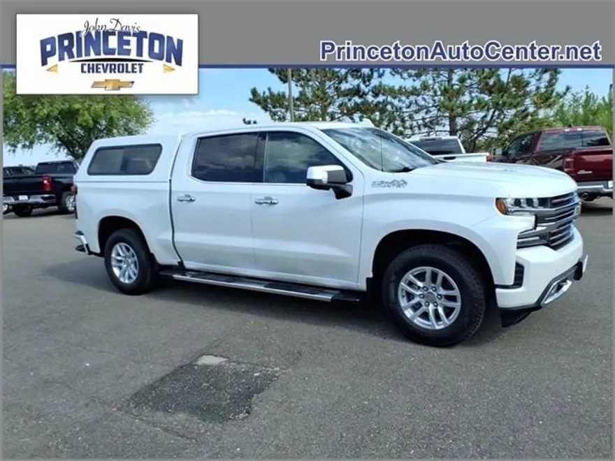 2021 Chevrolet Silverado High Country photo 1