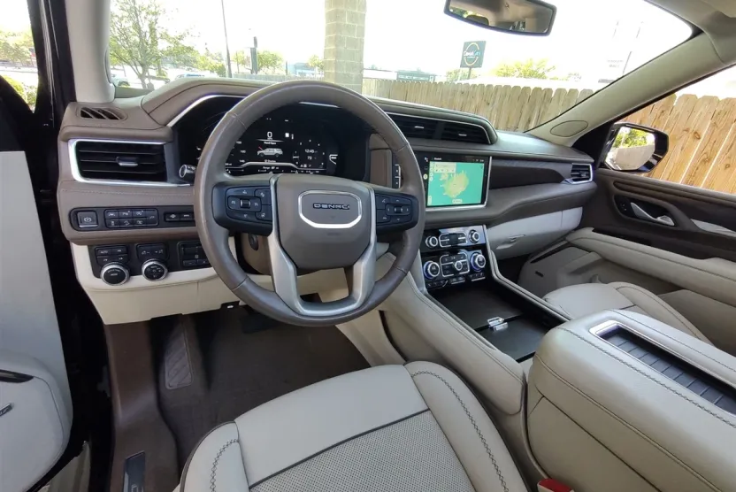 2022 Gmc Yukon Denali photo 1