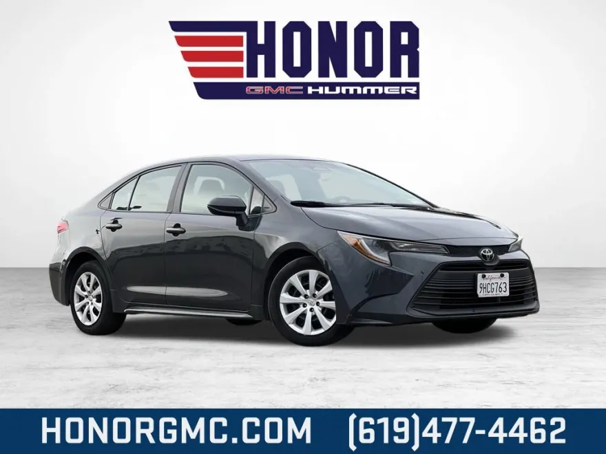 2023 Toyota Corolla LE photo 1