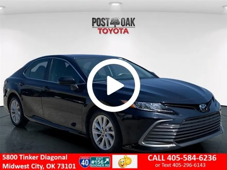 2024 Toyota Camry LE photo 1
