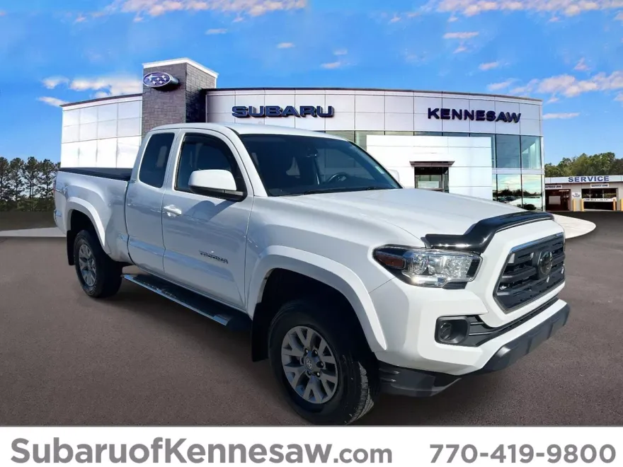 2018 Toyota Tacoma SR5 photo 1