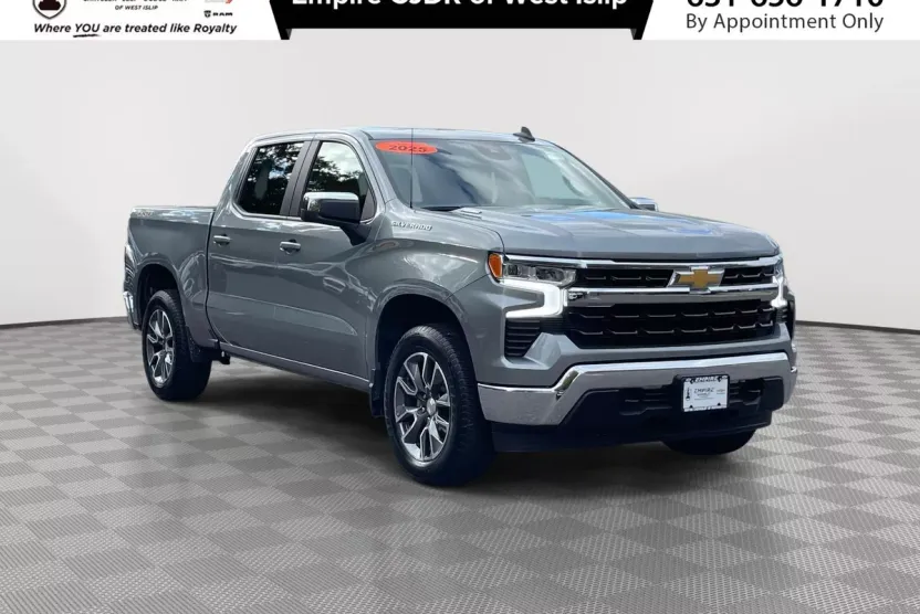 2025 Chevrolet Silverado 1500 LT photo 1