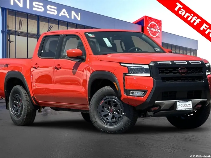 2025 Nissan Frontier PRO-4X photo 1