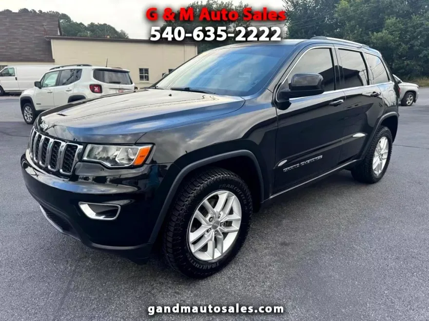 2017 Jeep Grand Cherokee Laredo photo 1
