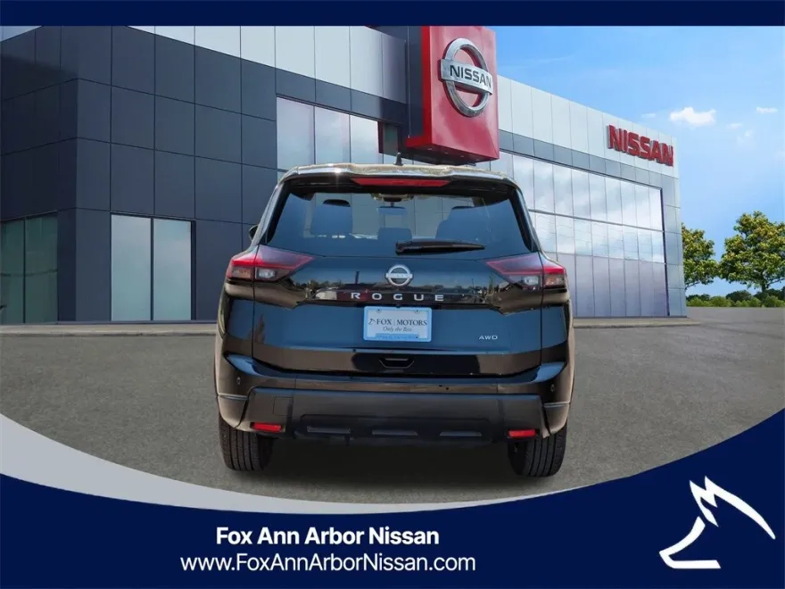 2024 Nissan Rogue S photo 1