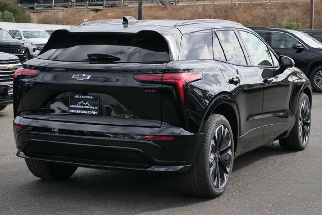 2026 Chevrolet Blazer EV RS photo 1