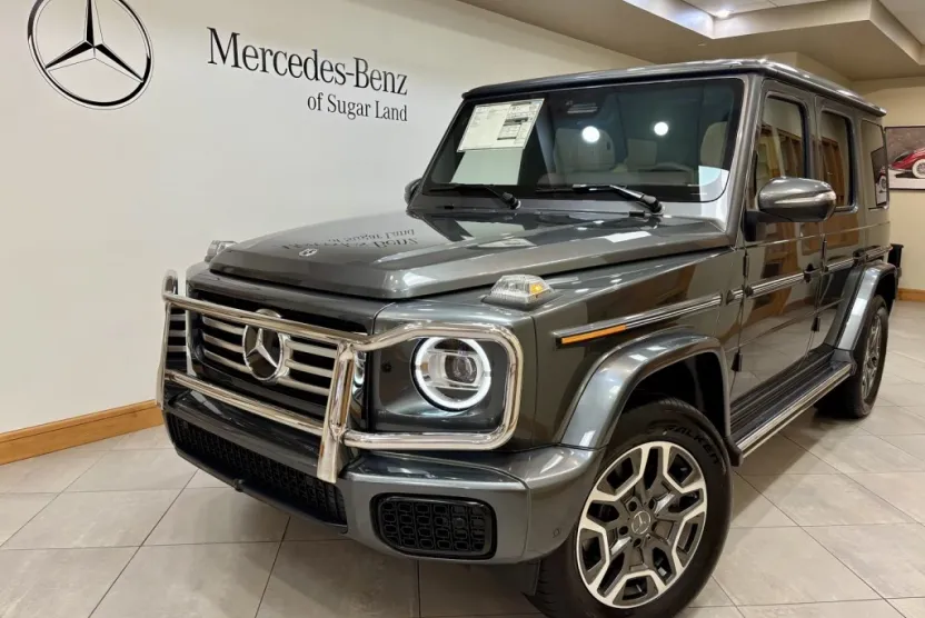 2025 Mercedes Benz G 550 photo 1