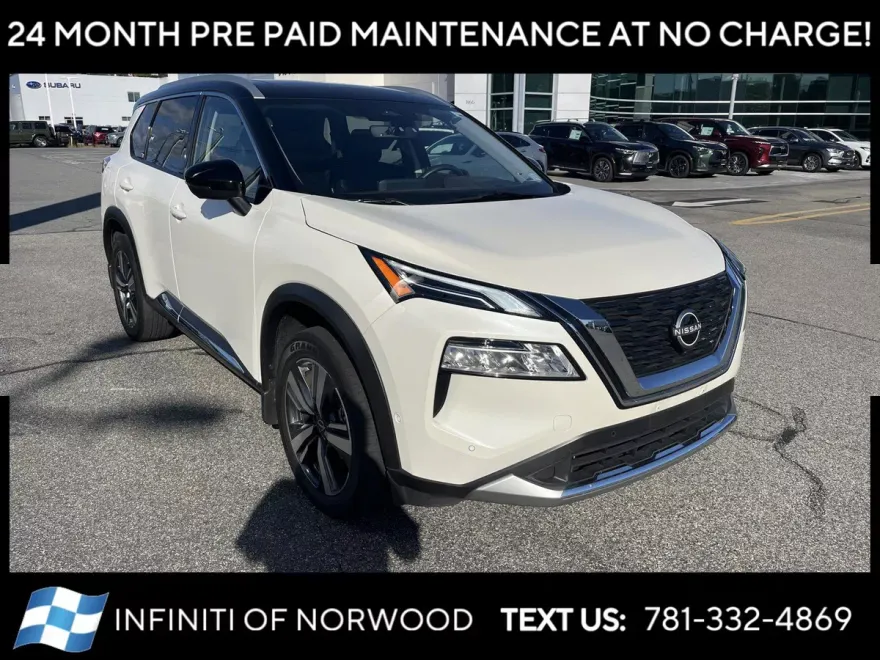 2023 Nissan Rogue Platinum photo 1