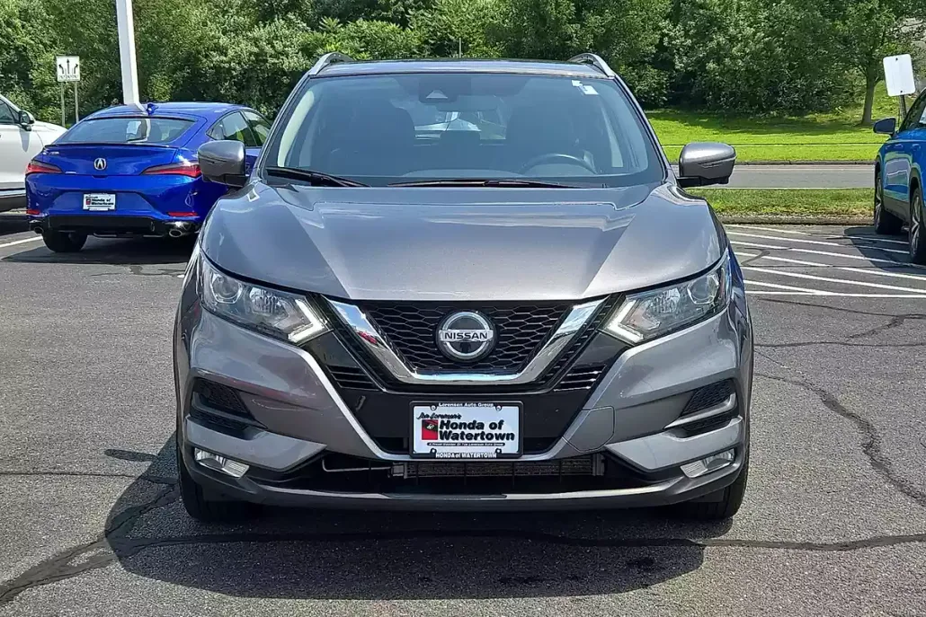 2022 Nissan Rogue Sport SV photo 1