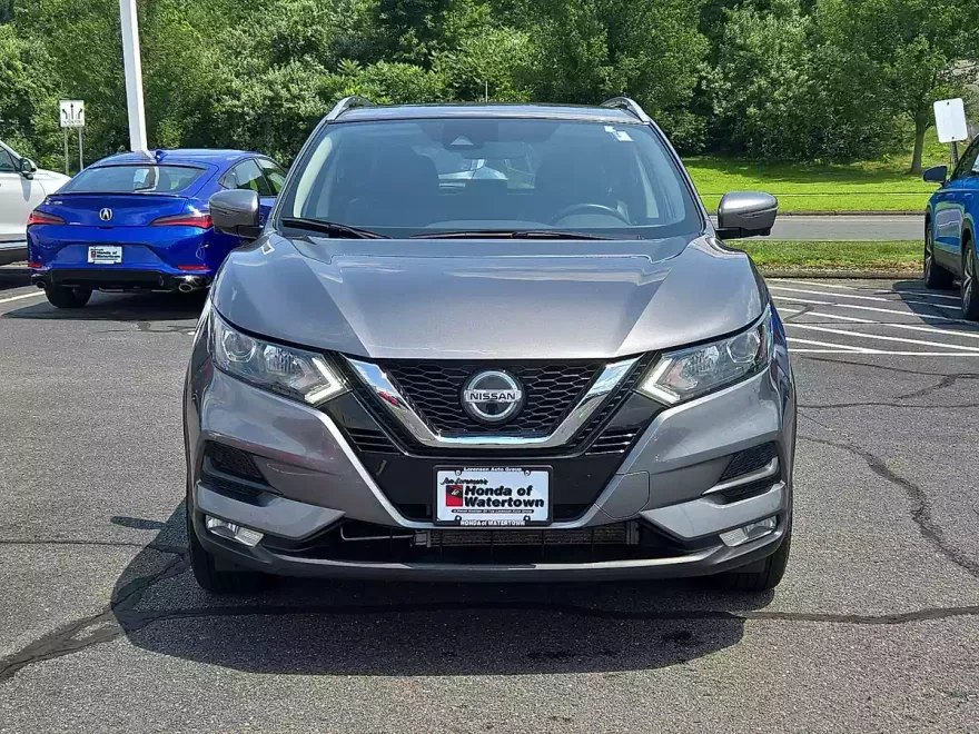 2022 Nissan Rogue Sport SV photo 1