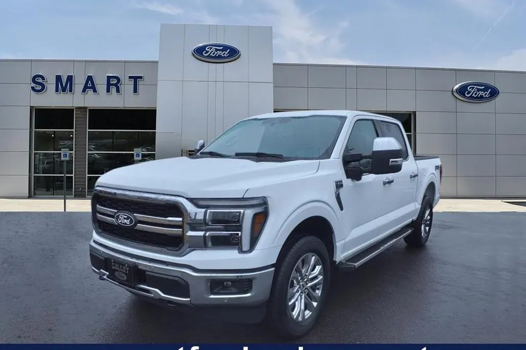 2025 Ford F-150 Lariat photo 1