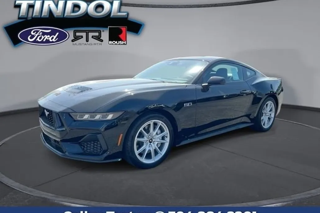 2025 Ford Mustang GT Premium photo 1