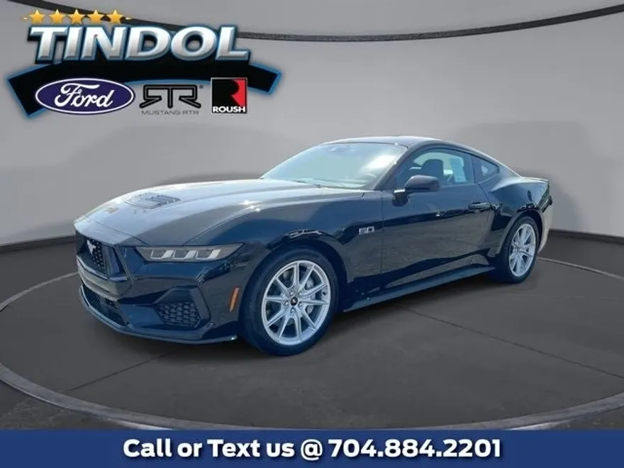 2025 Ford Mustang GT Premium photo 1