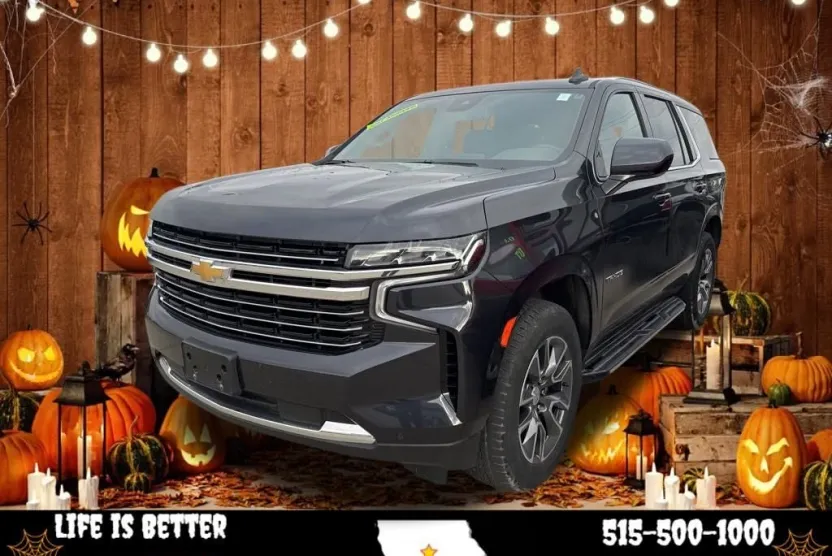 2023 Chevrolet Tahoe LT photo 1