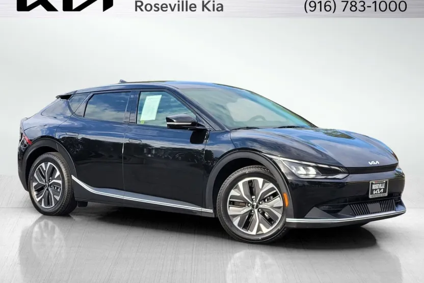 2024 Kia EV6 Light photo 1