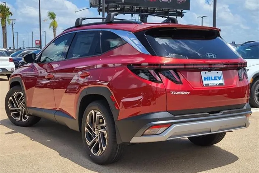 2025 Hyundai Tucson Limited photo 1