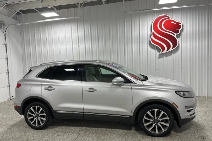 2019 Lincoln MKC Reserve photo 1