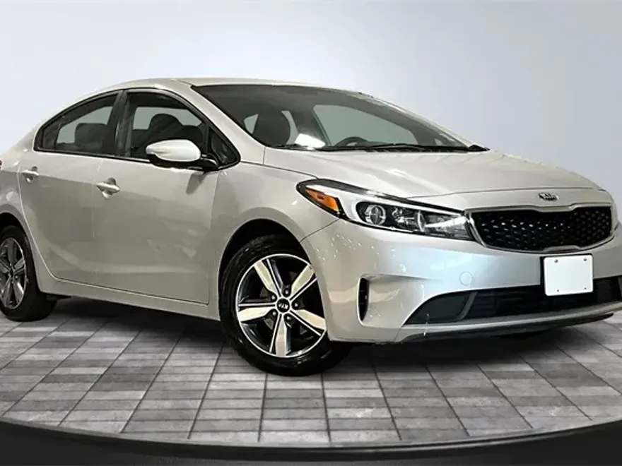 2018 Kia Forte LX photo 1