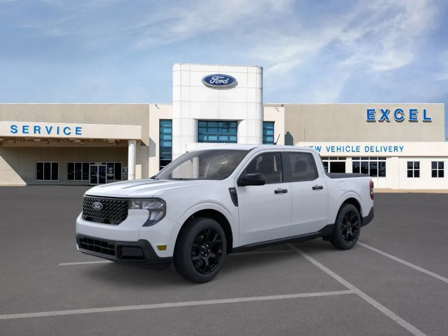 2025 Ford Maverick XLT photo 1