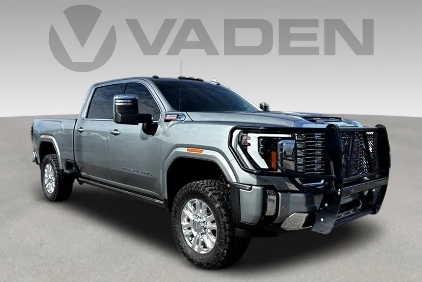 2024 Gmc Sierra 2500 HD Denali photo 1