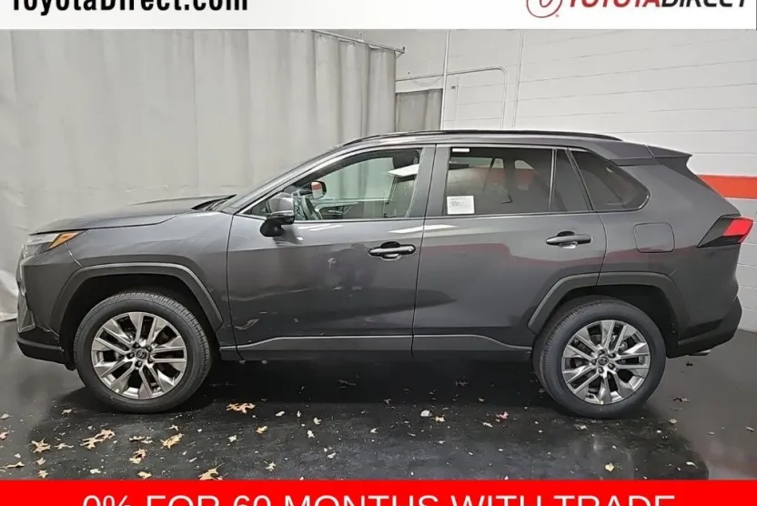 2025 Toyota RAV4 XLE Premium photo 1