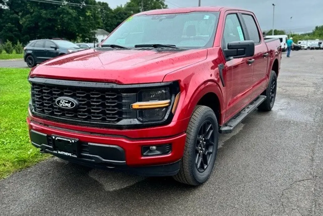 2025 Ford F-150 STX photo 1
