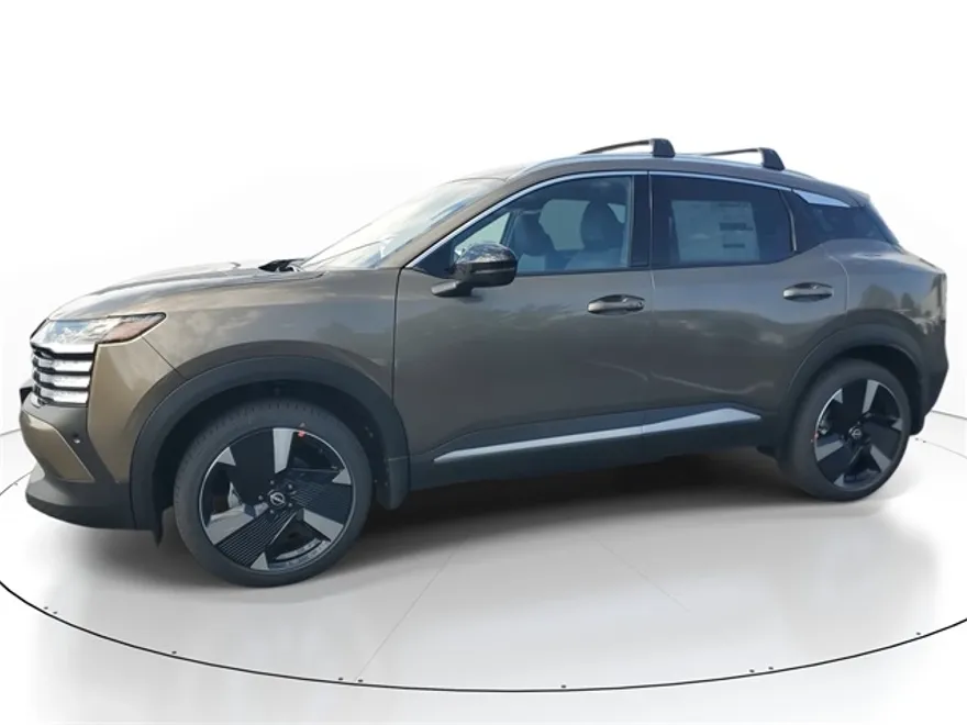 2026 Nissan Kicks SR photo 1