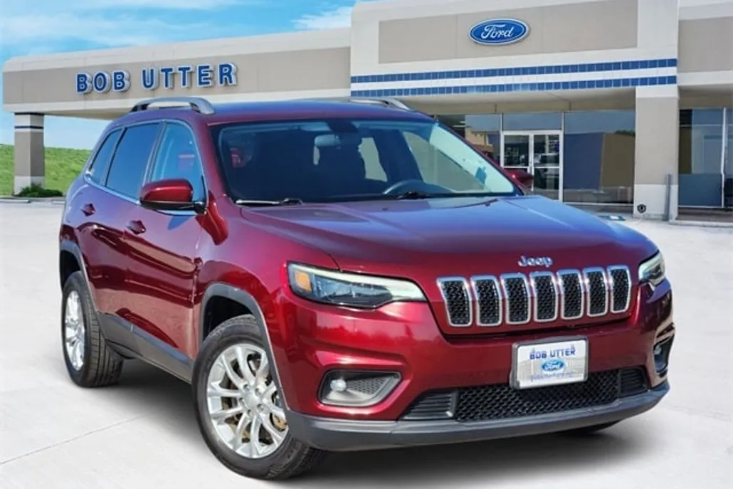 2019 Jeep Cherokee Latitude photo 1