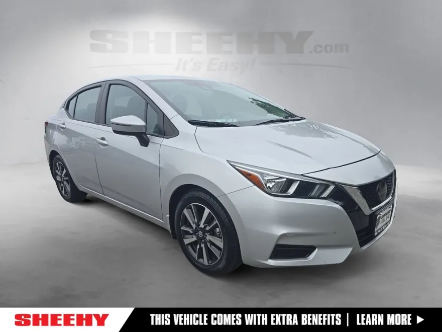 2021 Nissan Versa 1.6 SV photo 1