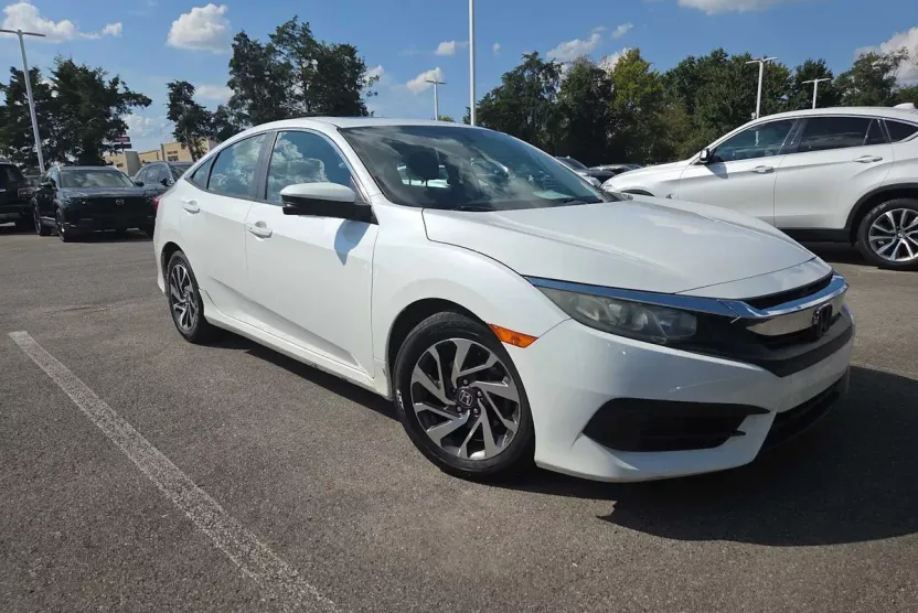 2016 Honda Civic EX photo 1
