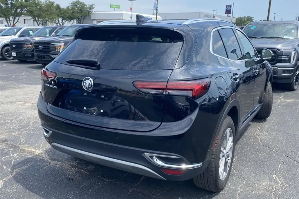 2022 Buick Envision Preferred photo 1