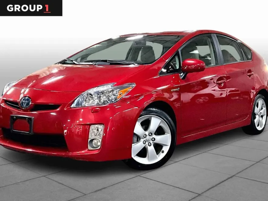 2011 Toyota Prius V photo 1
