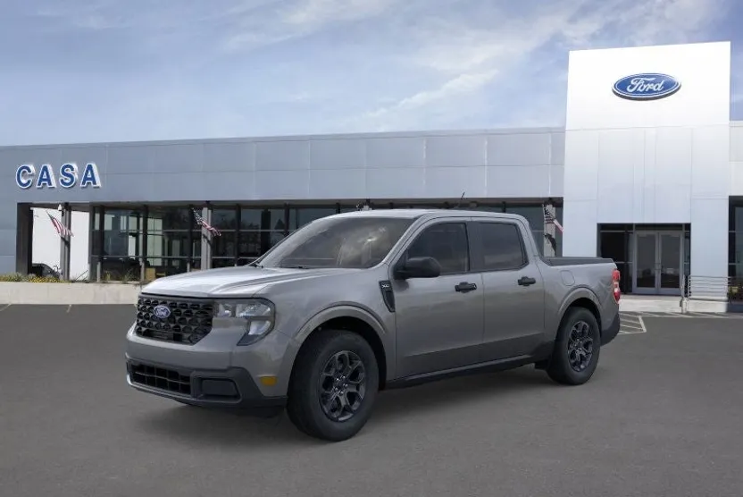2025 Ford Maverick XLT photo 1