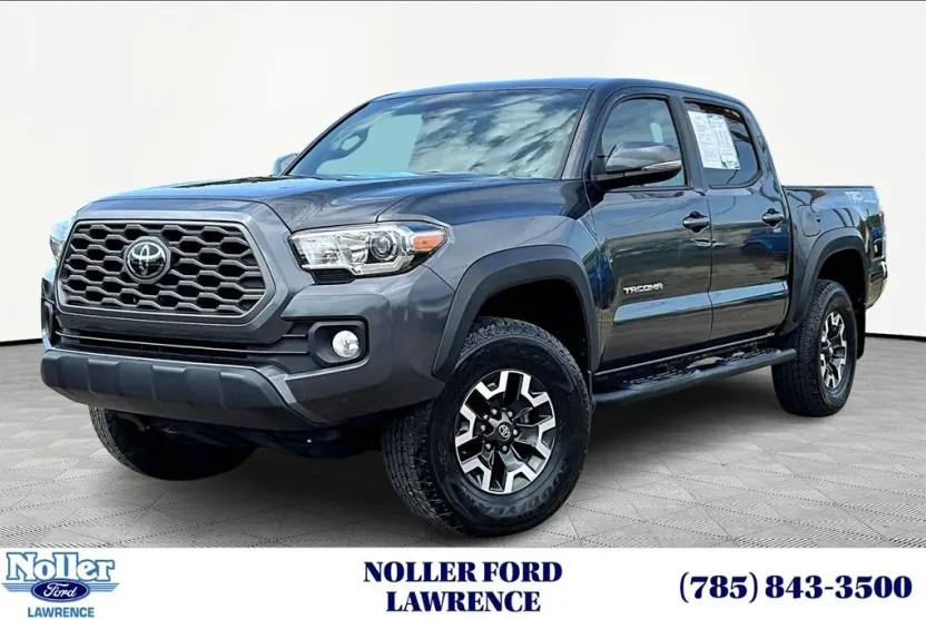 2021 Toyota Tacoma 4x4 TRD V6 photo 1