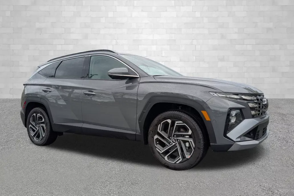 2025 Hyundai Tucson Limited photo 1