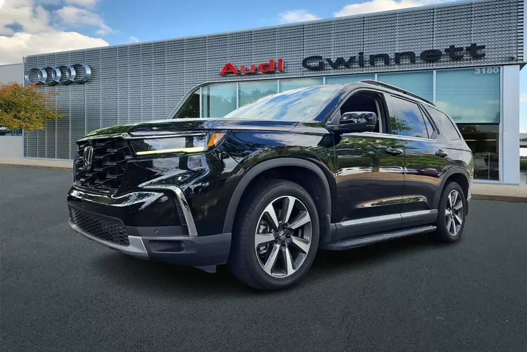 2023 Honda Pilot Elite photo 1