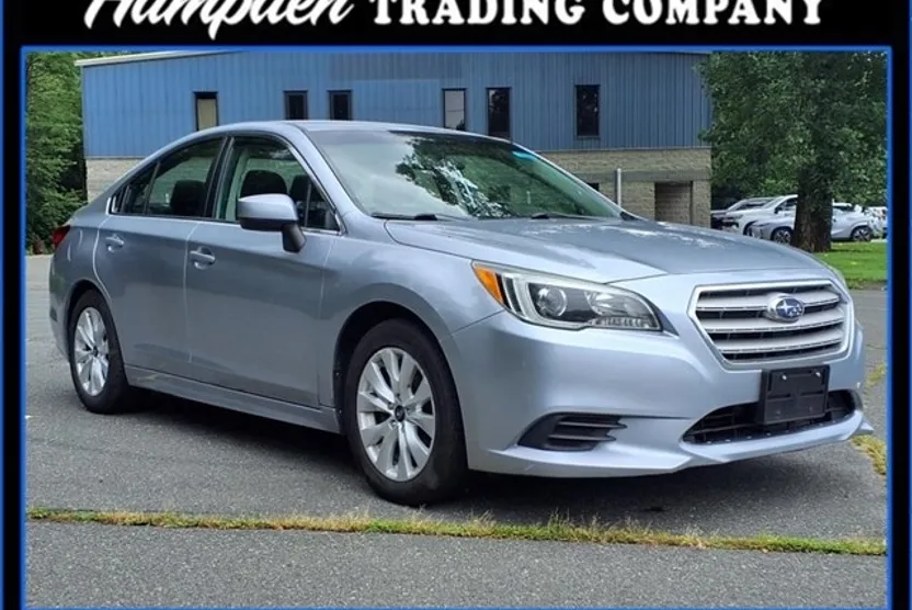 2016 Subaru Legacy 2.5i Premium photo 1