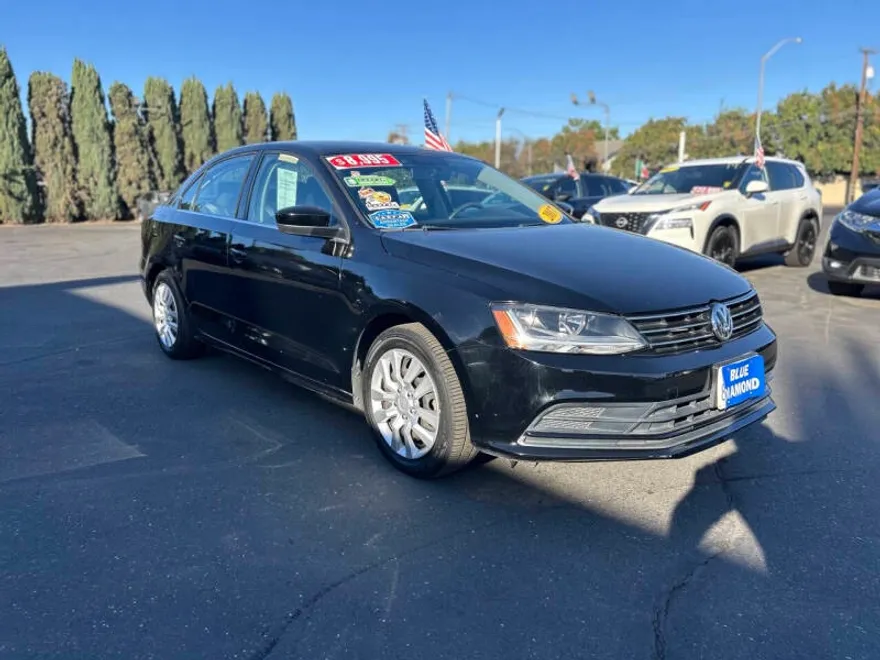 2017 Volkswagen Jetta 1.4T S photo 1