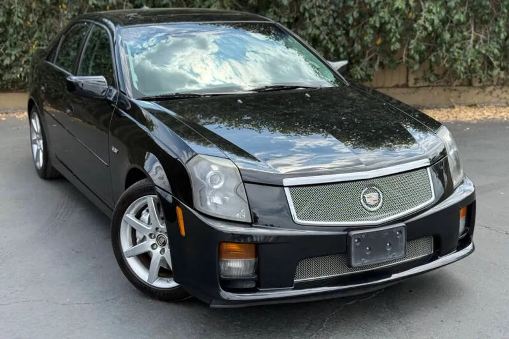 2004 Cadillac CTS V photo 1