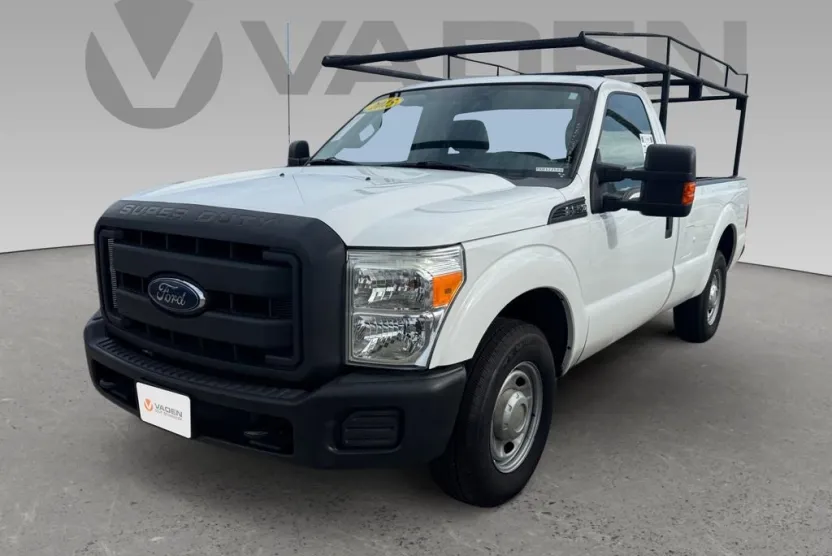 2015 Ford F-250 XL photo 1