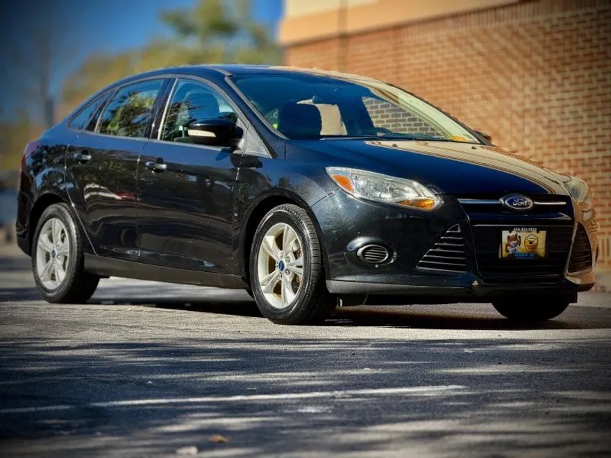 2013 Ford Focus SE photo 1