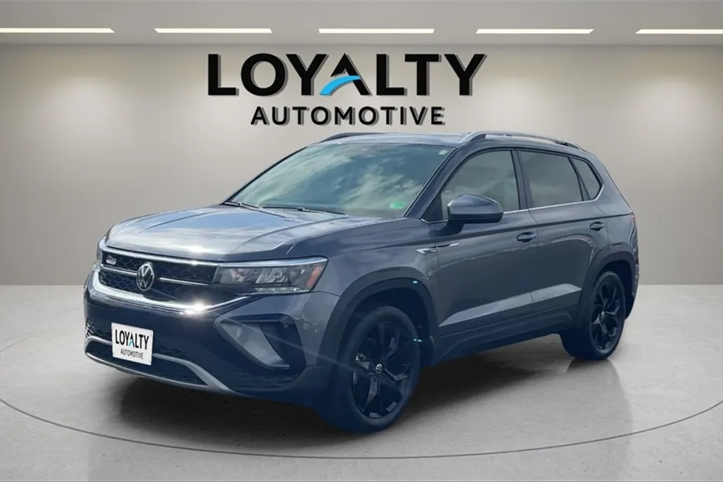 2022 Volkswagen Taos SE photo 1