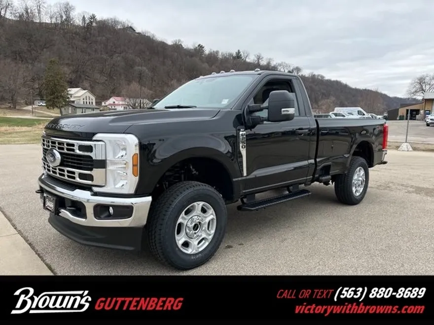 2025 Ford F-250 XLT photo 1