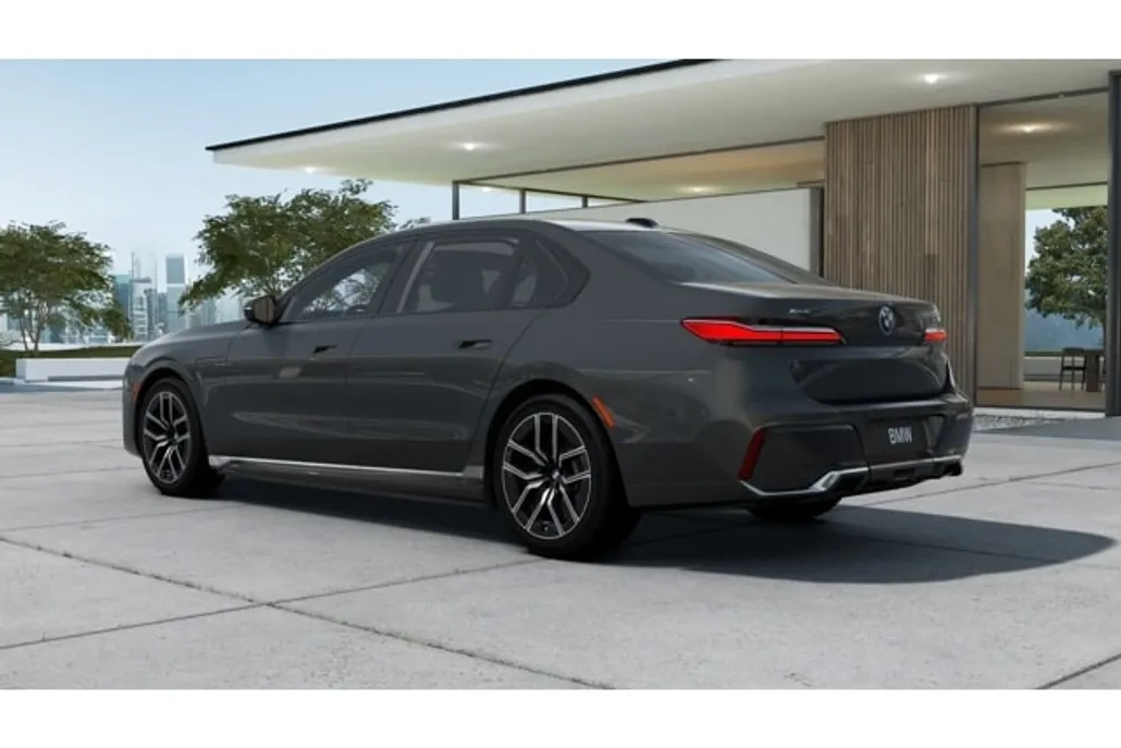 2026 Bmw 750e 750e xDrive photo 1
