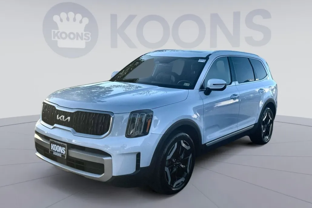 2024 Kia Telluride EX photo 1