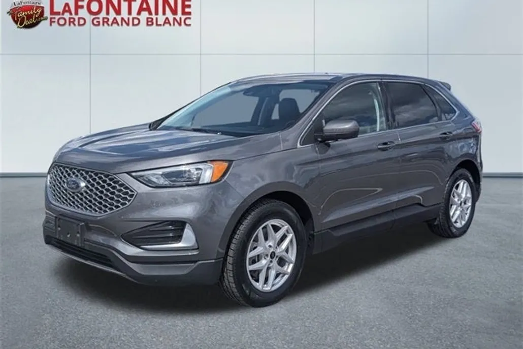 2024 Ford Edge SEL photo 1