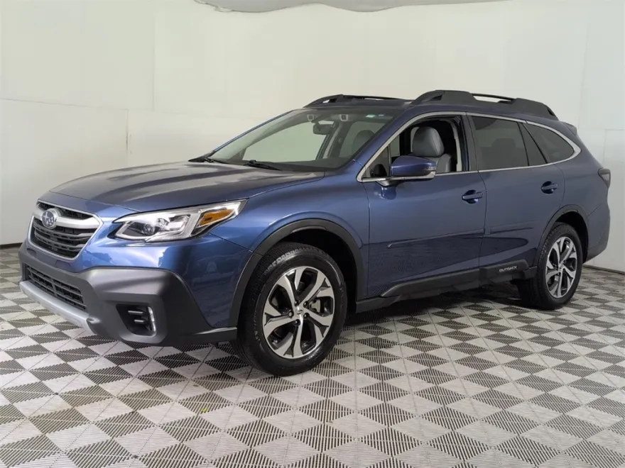 2020 Subaru Outback Limited XT photo 1
