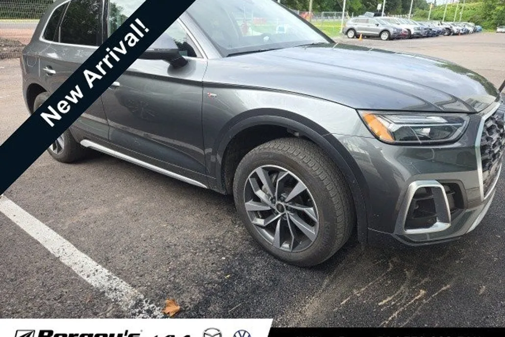 2023 Audi Q5 S line Premium 45 TFSI photo 1