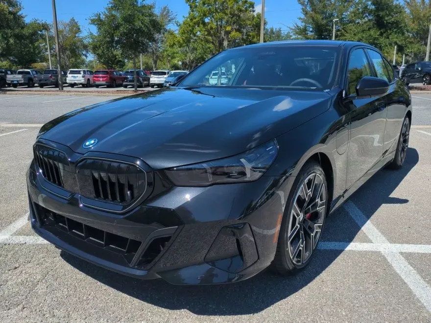 2026 Bmw 550e xDrive photo 1